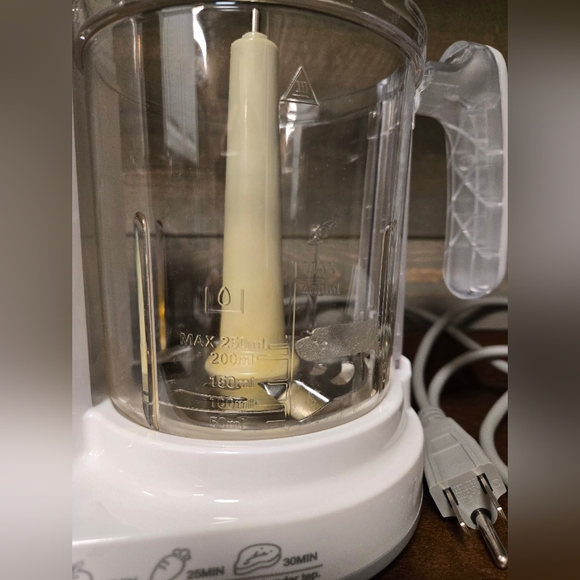 Baby Food Processor and Steamer - Picture 4 of 8
